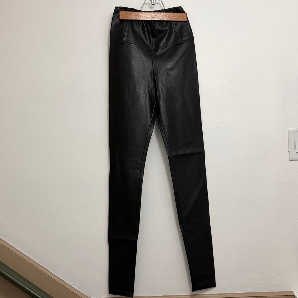 Wilfred Daria Black Faux Leather Leggings - Picture 2 of 10
